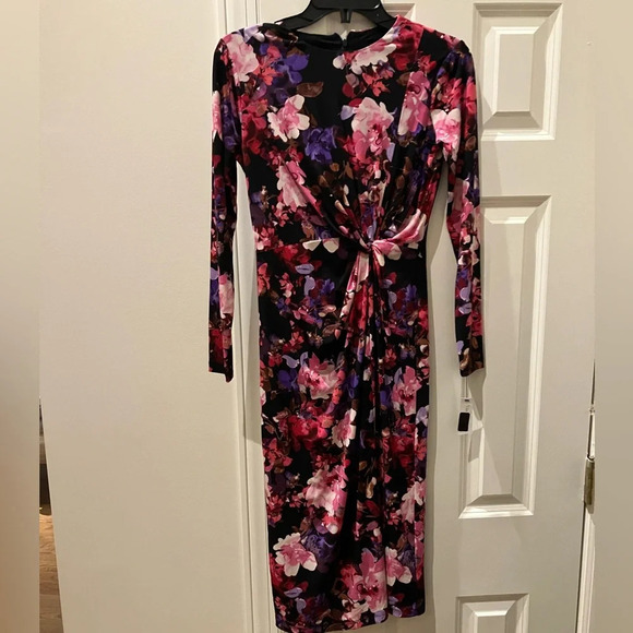 NWT Maggy London Women's Lined Pink Floral Front Twist Midi Dress (0) - Picture 3 of 7